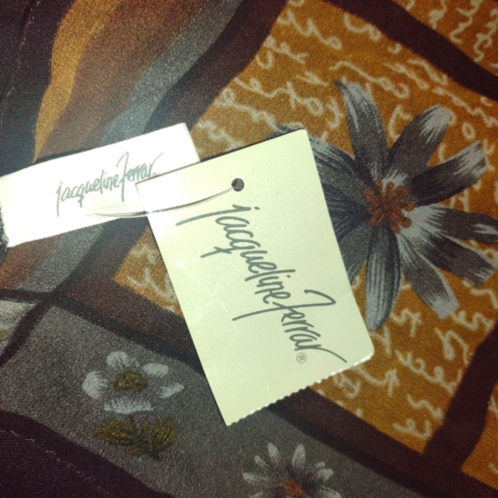 Vintage Jacqueline Ferrar silk square scarf